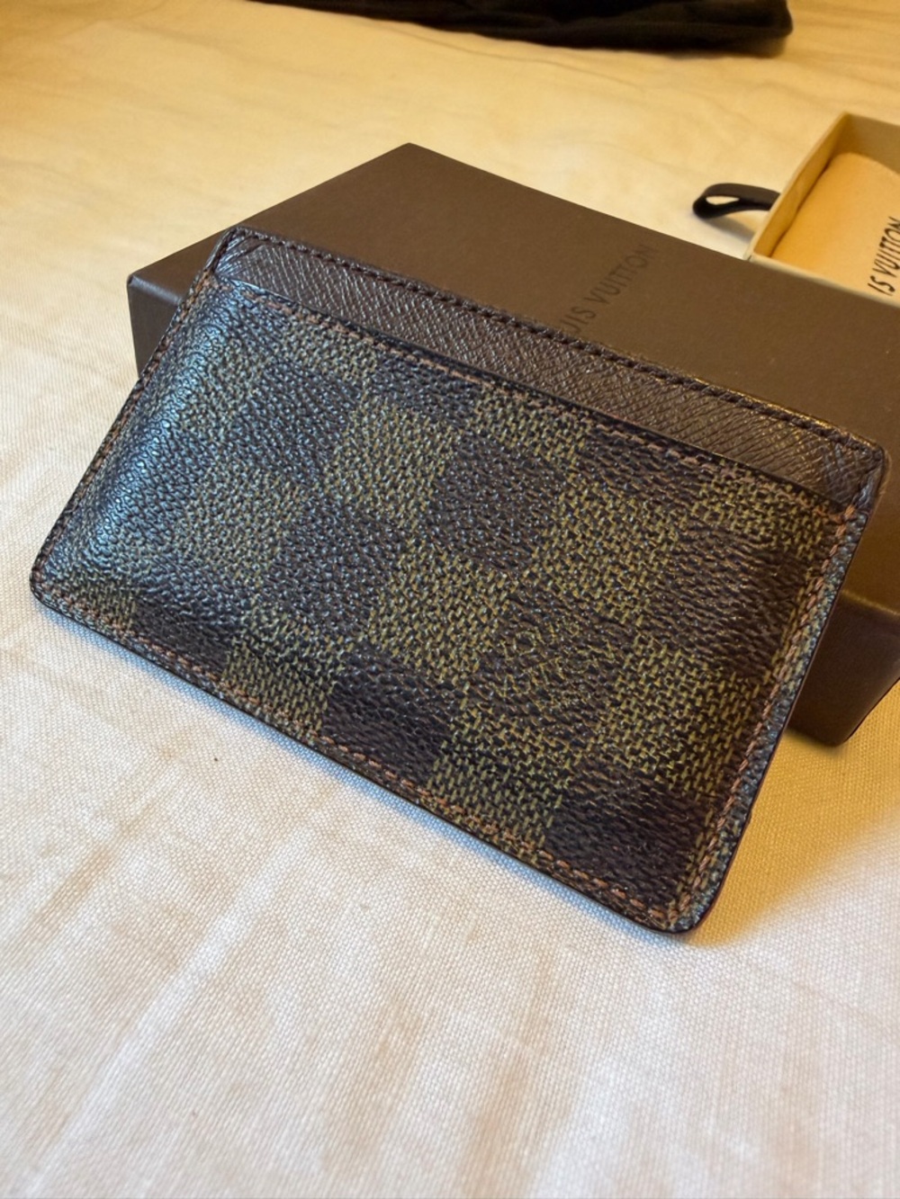 Louis Vuitton Card Holder - Picture 5 of 7